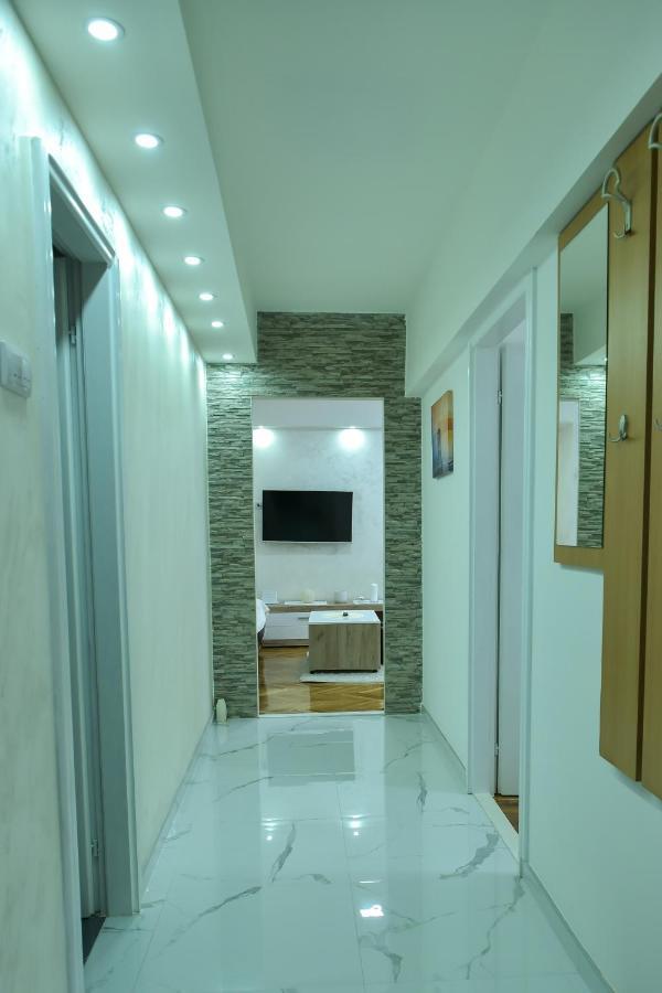 Apartman Bazar Smederevo Buitenkant foto