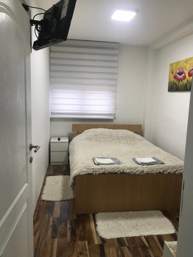 Apartman Bazar Smederevo Buitenkant foto